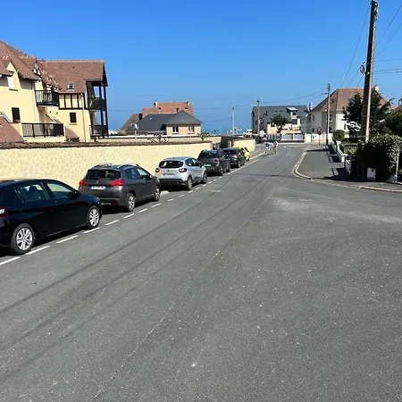 Proche Avec Jardin *