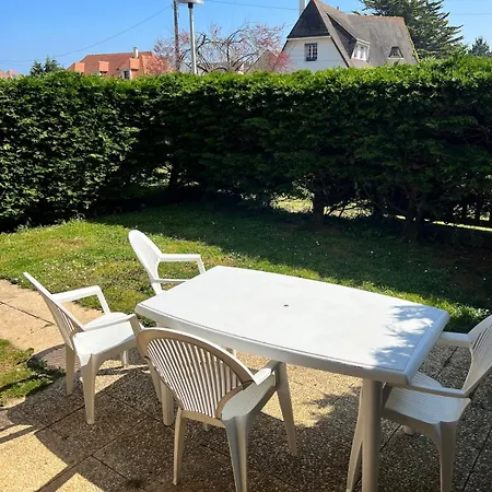 Apartmán Proche Avec Jardin Ouistreham